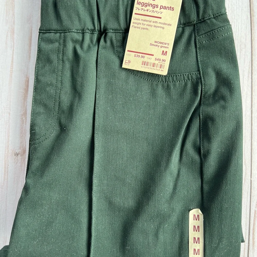 MUJI Women's Stretch Pintuck Flared Legging Pants - Picture 2 of 6